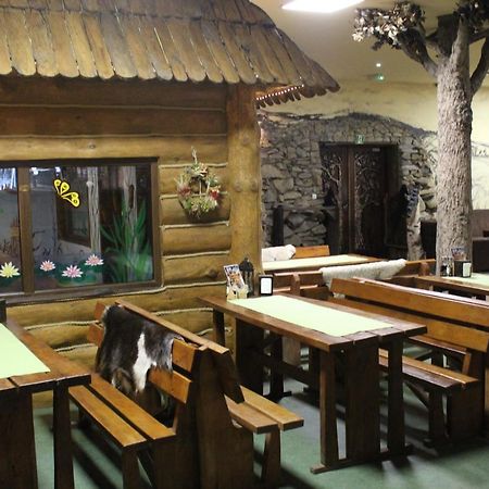 Bieszczadzkie Wrota Lasu Hotel Steznica  Ngoại thất bức ảnh