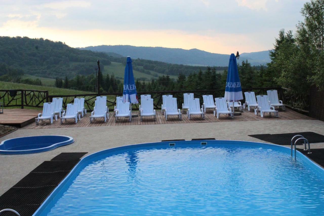 Bieszczadzkie Wrota Lasu Hotel Steznica  Ngoại thất bức ảnh